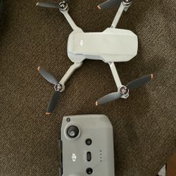 DJI - Mini 4K Drone with Remote Control 