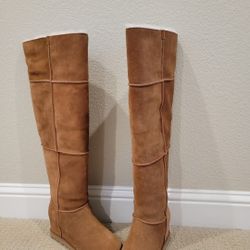 Over-the-Knee UGG Boots 👢 Barely Worn – Size 9