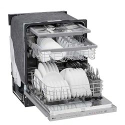 LG 24IN Smart Wi-Fi  Dishwasher Quadwash Pro.