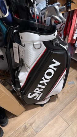 New Srixon Tour Staff Back