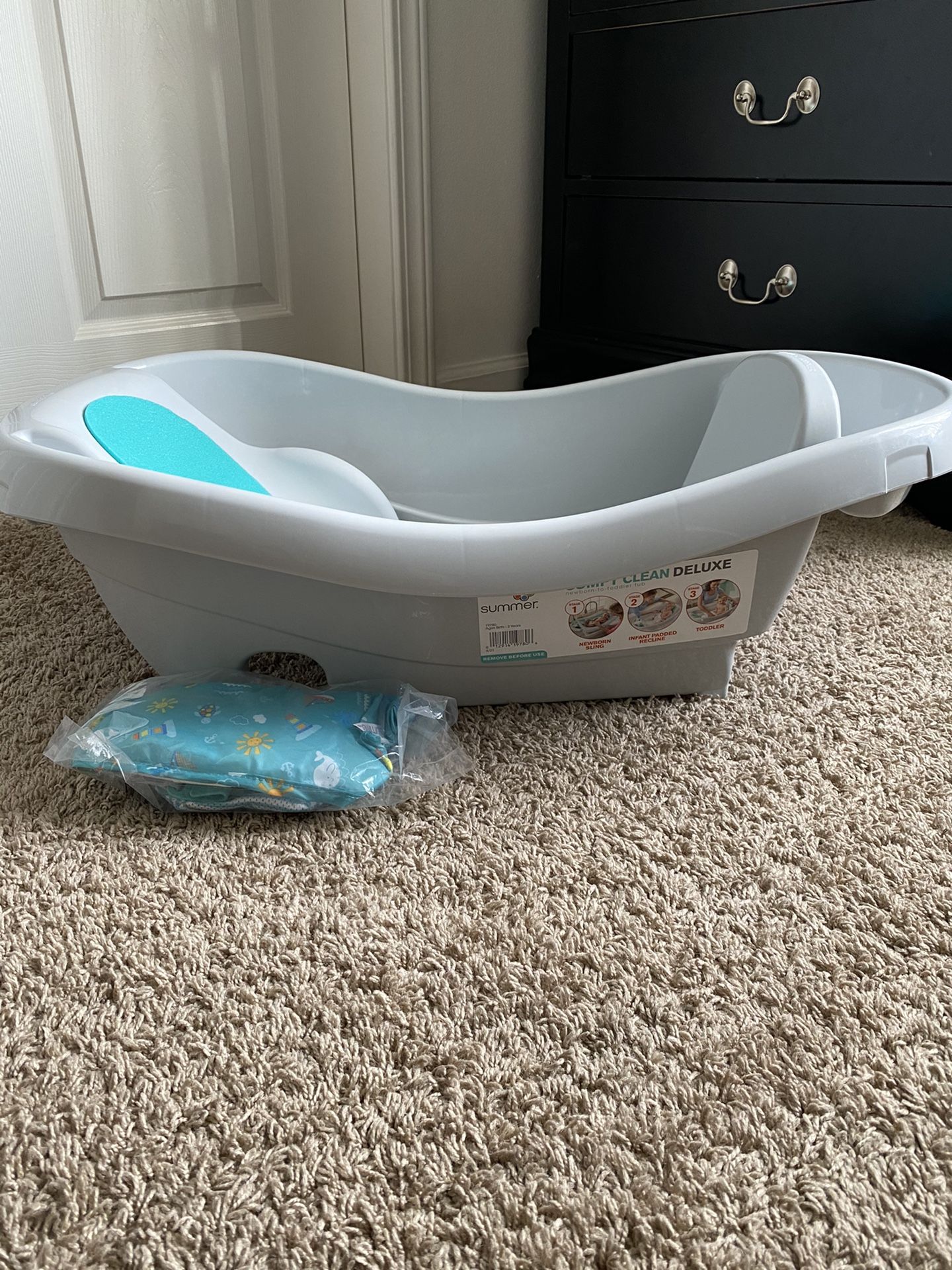 Summer Infant Comfy Clean Deluxe Newborn to Toddler Baby Bathtub