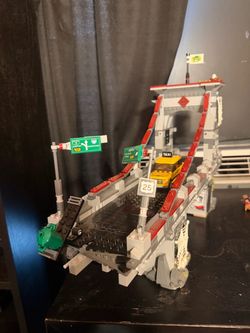 LEGO spider man bridge
