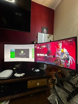 Samsung Odyssey G9 49”