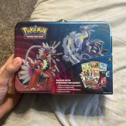 2023 Pokémon Collector Chest 