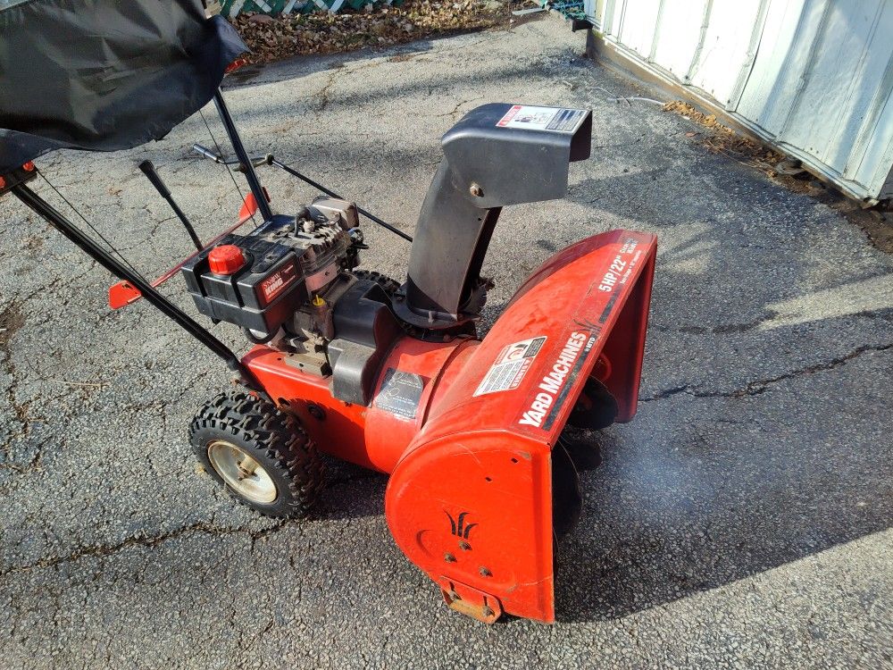 Yard Machines 5hp 22" Snowblower With Cab Cover (Will Need A New Pull
