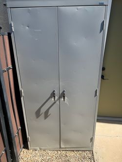 Sandusky heavy-duty steel storage cabinet