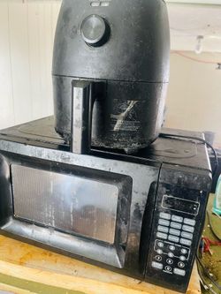 microwave and aifryer