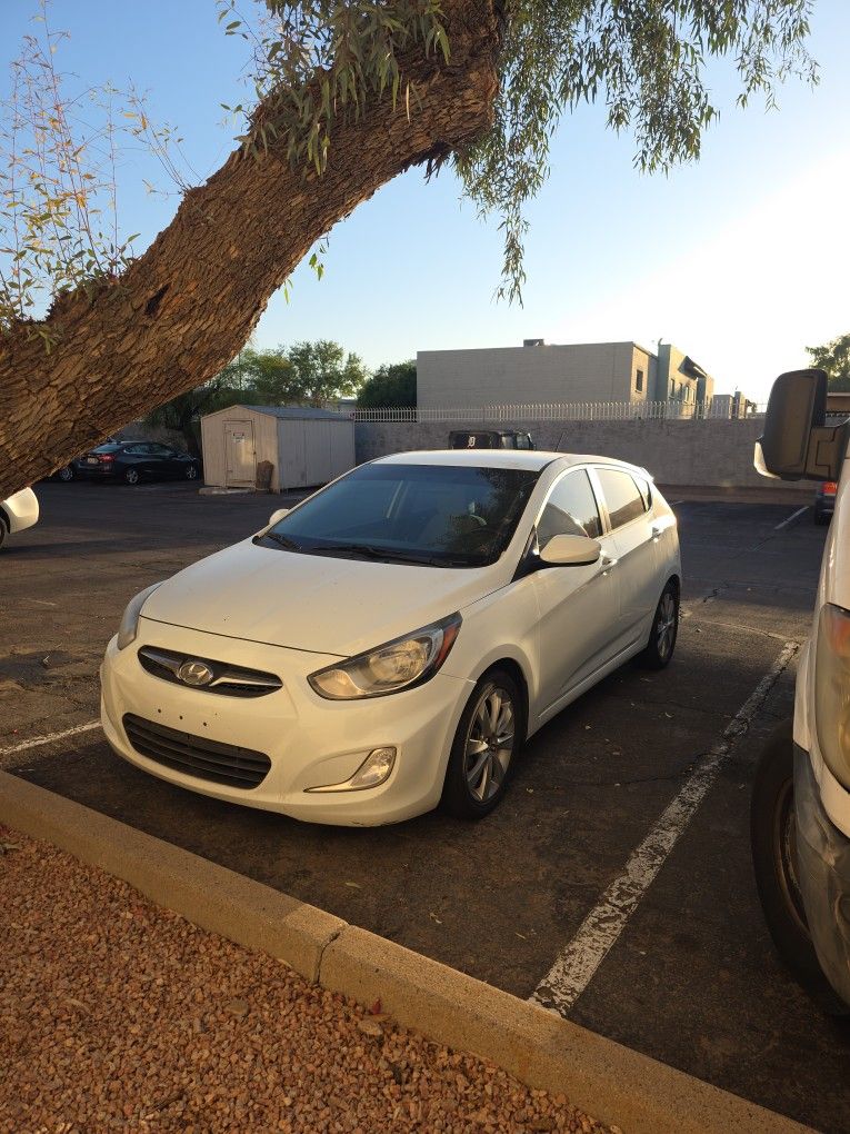 2012 Hyundai Accent