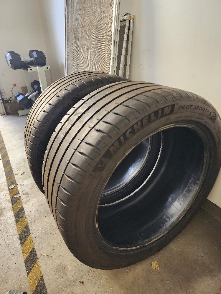 Michelin Pilot Sport 4s 265/40/18