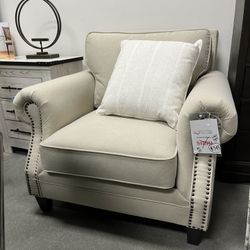Brand New Accent Chair 