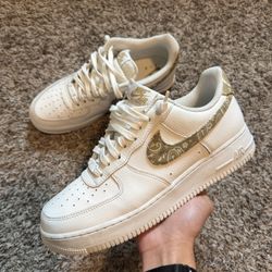 Nike Air Force 1. “White Barely Paisley” (Women’s)