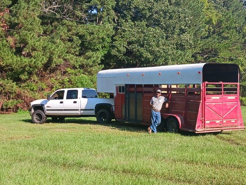 26 Ft Gooseneck Custom Built Horse And Stock Trailer