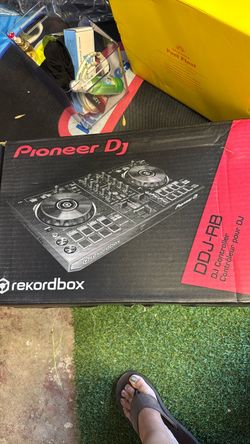 Pioneer DJ controller