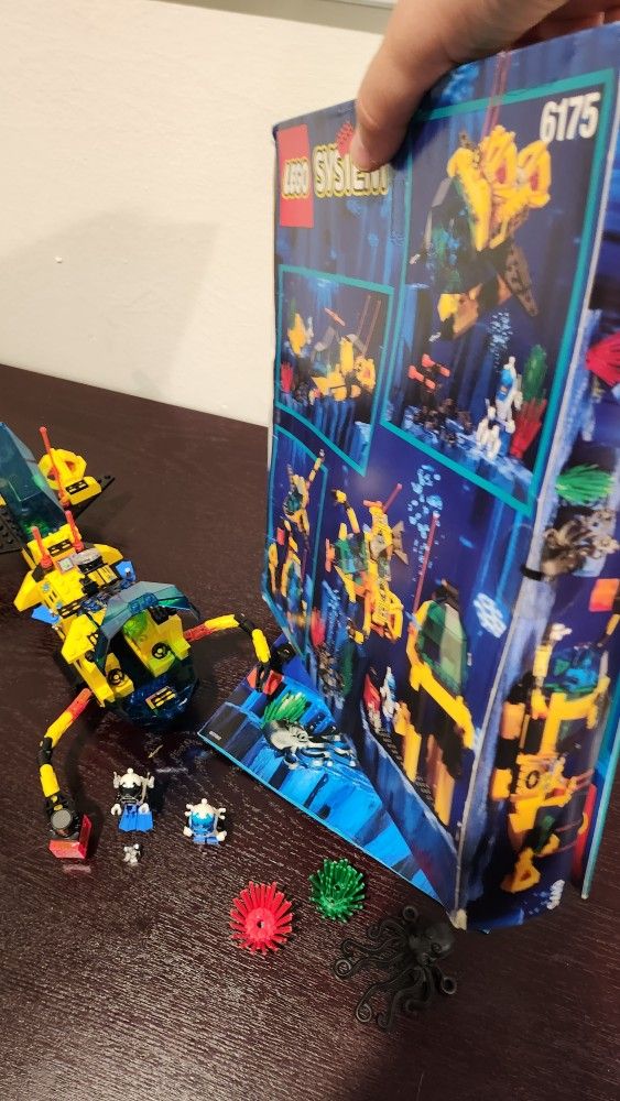 LEGO Vintage - Crystal Explorer Sub (#6175) COMPLETE SET w/ Box