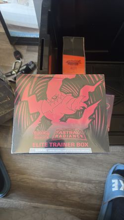 Pokemon atrial radiance elite trainer box ✨