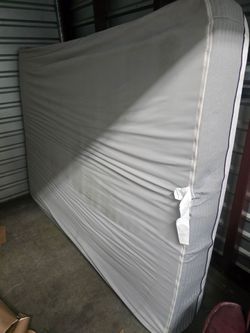 Purple Mattress (Cal King)