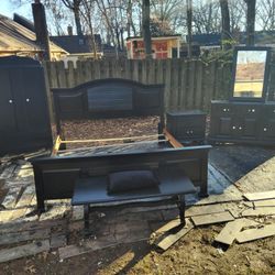 Remix Furniture 
