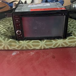 Boss Radio Double Din Chrysler 300 Setup