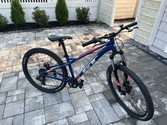 GT Stomper 26’