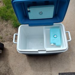 Used Rubbermaid Cooler And Great Condition Local Pickup Cash On