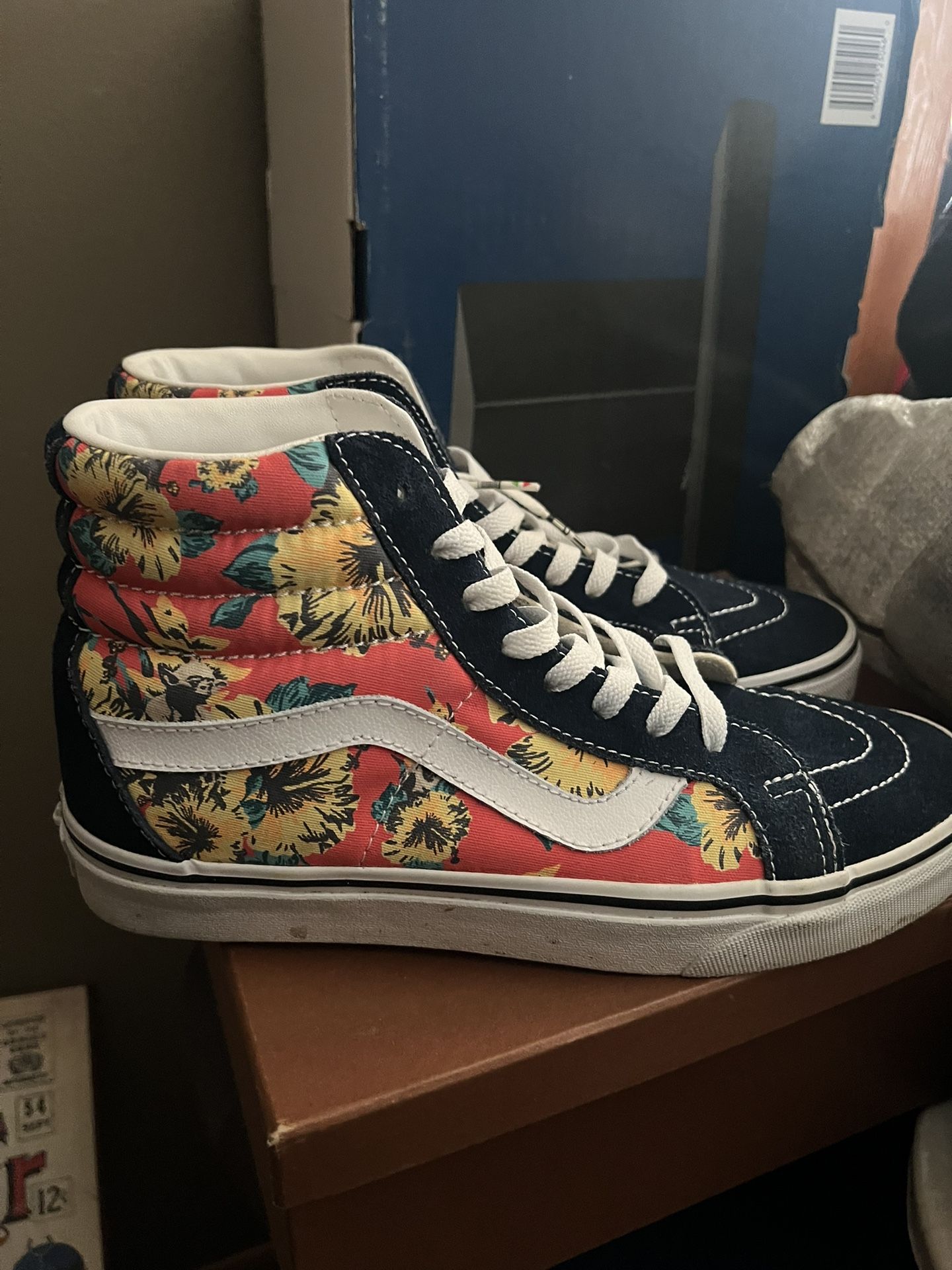 Vans Sk8 Hi size 8.5M Yoda Edition