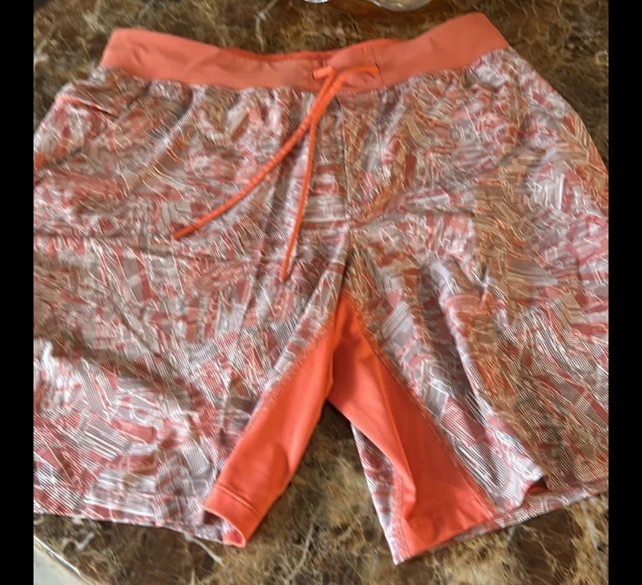 Lululemon Athletica short size extra large