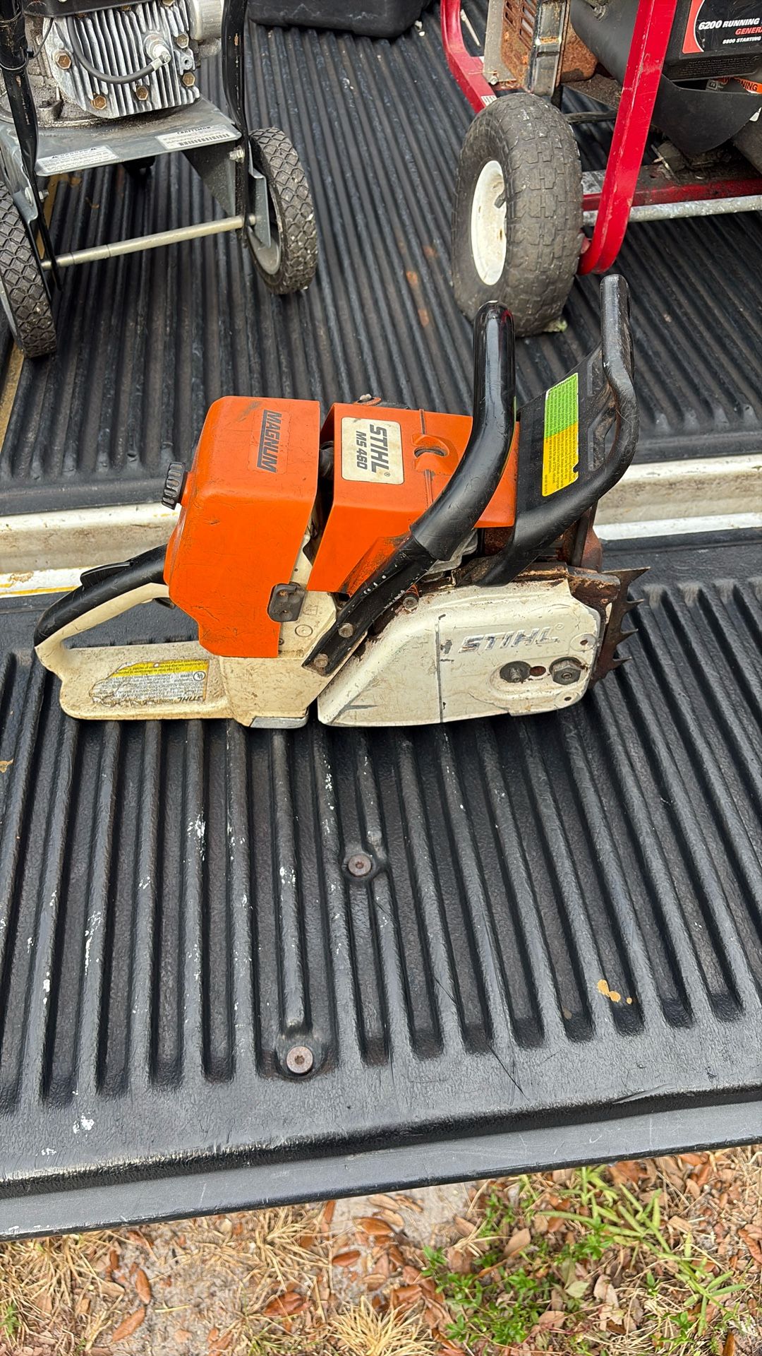 Chain Saw
