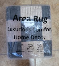 New Luxurious Brown/Tan and Black Area Rug 
