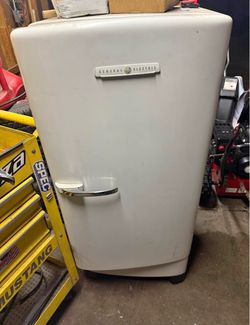 Vintage General Electric Refrigerator