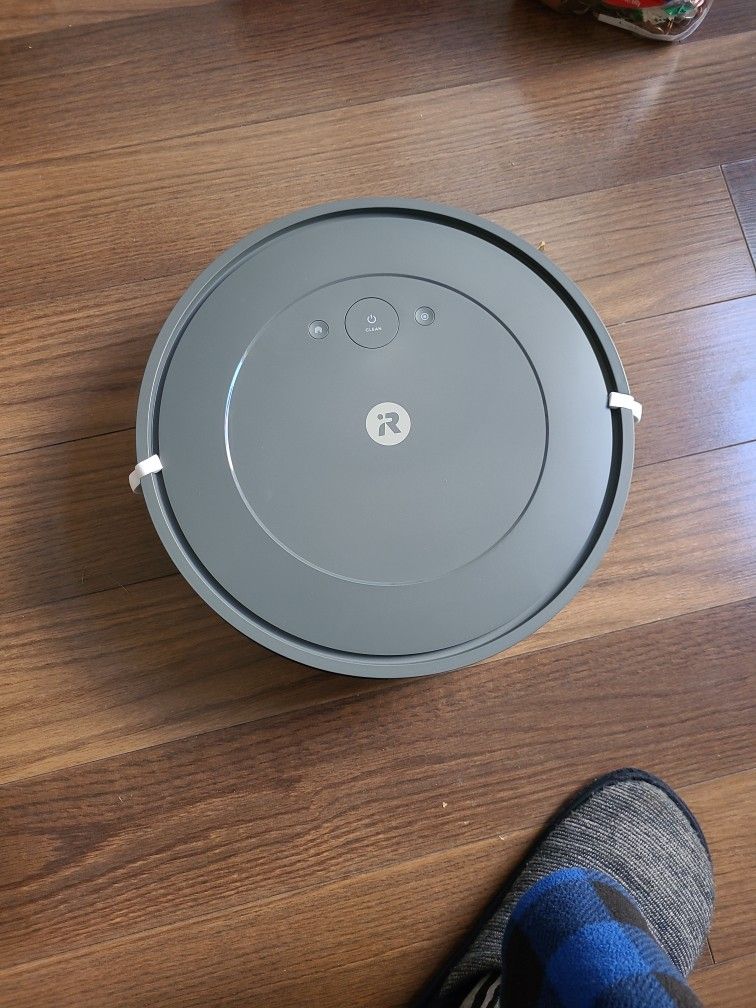 Roomba Essential IRobot