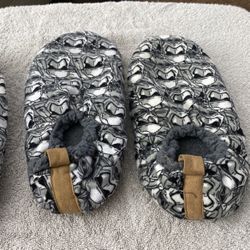 Star Wars Slippers- Size : Medium/ Large