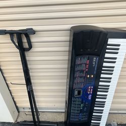 Casio LK-33 US Electronic Keyboard