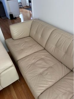 FREE COUCH
