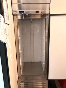 KRATOS- Commercial Freezer