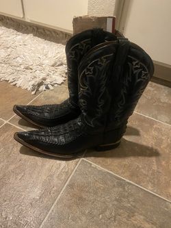 Black Crocodile Boots
