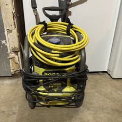 Ryobi 2000 PSI Pressure washer (1.2GPM)