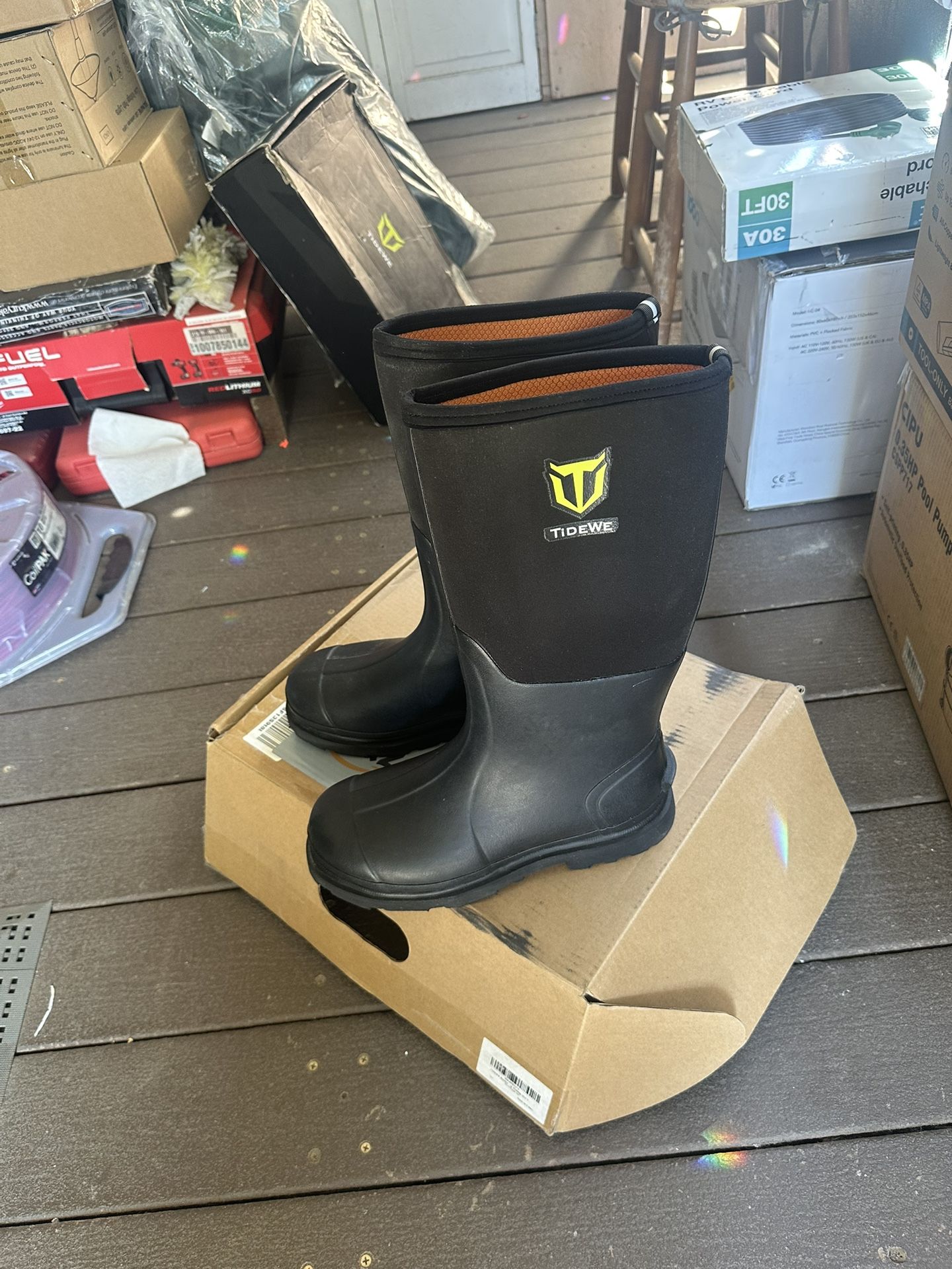 TIDEWE Size 9 Rubber Work Boot for Men with Steel Shank, Waterproof Anti Slip Hunting Boot, Warm 6mm Neoprene Hunting Mud Boot, Sturdy Black Rubber Bo