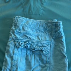 Camisa Marca Adidas Talla L .chor Marca Guess Medida33 . En Buen Estado.solo En Efectivo. Area 77023