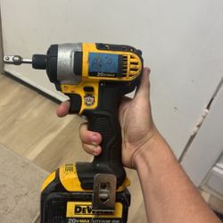 Dewalt 20v Drill With Battery OBO