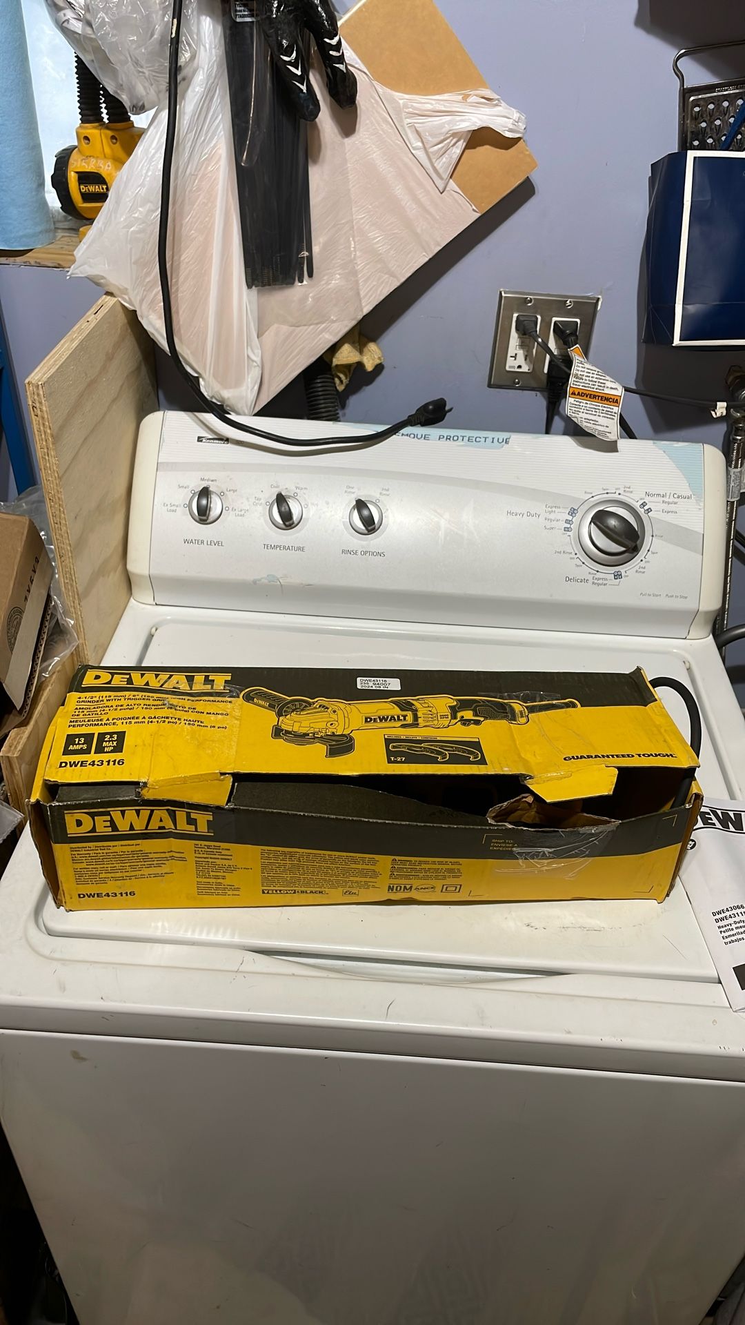 De Walt Grinding 6” 4 1/2”