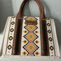 Wrangler Purse 