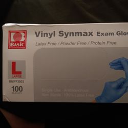 Vinyl Synmax Exam Gloves