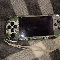 Playstation Metal Gear Solid Peace Walker Premium Package PSP-3000 Console only