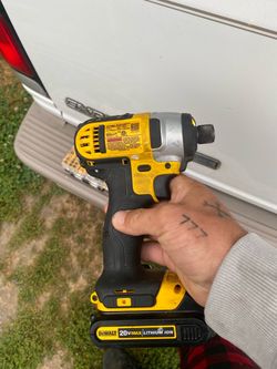 Dewalt impact and drill with bit set