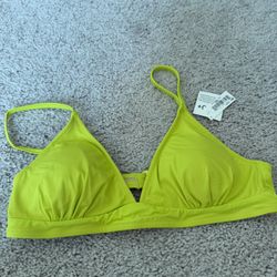New- bikini Too Size medium 