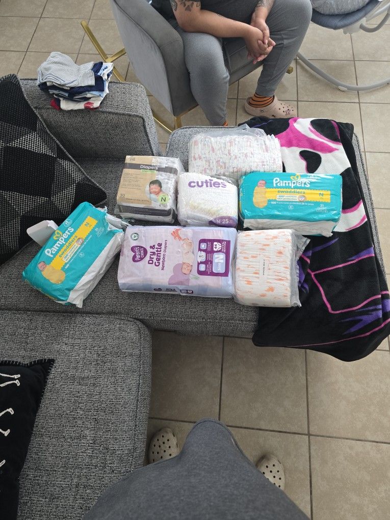 Pampers