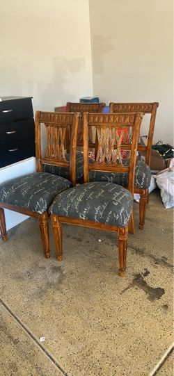 4 dining chairs