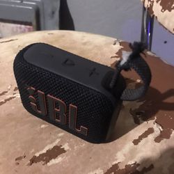 JBL GO 4