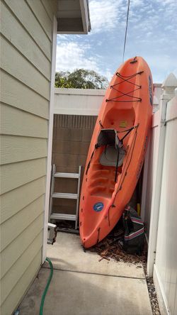 Ocean kayak single man