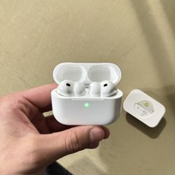 Apple AirPods Pro 3